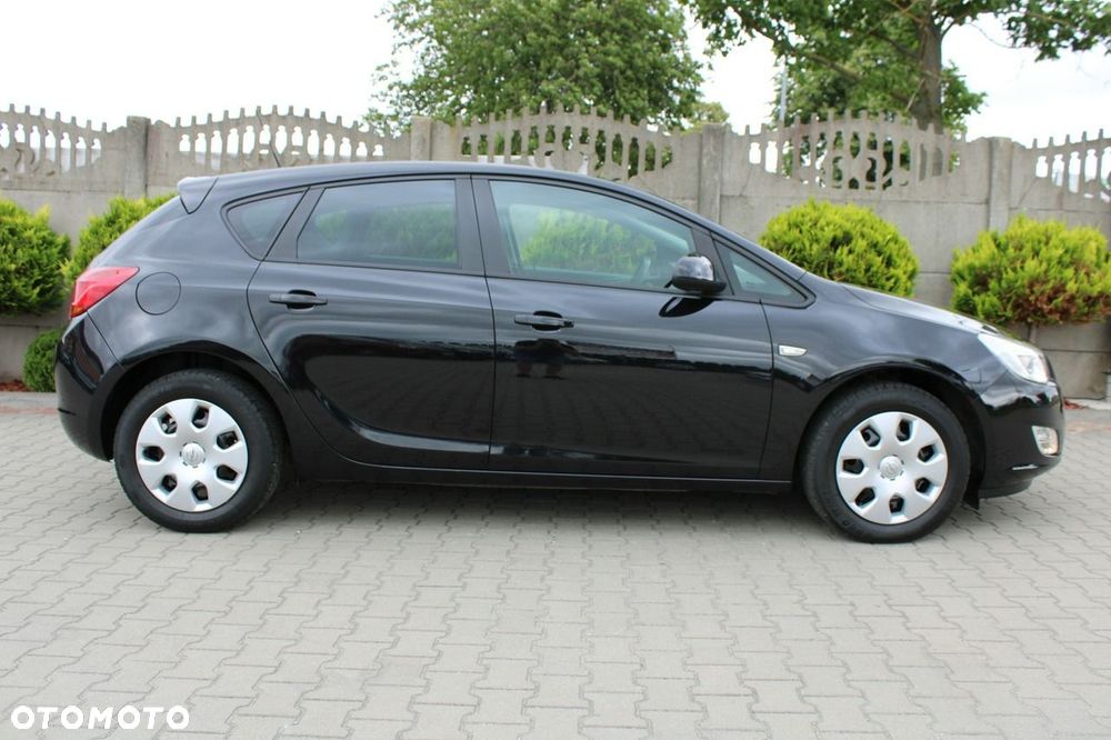 Opel Astra 1.4 T Active - 10