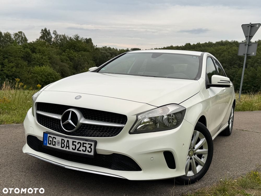 Mercedes-Benz Klasa A 180 Activity Edition - 3