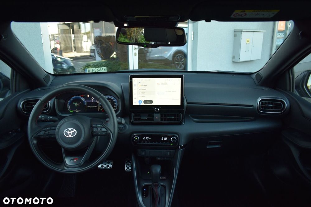 Toyota Yaris - 13