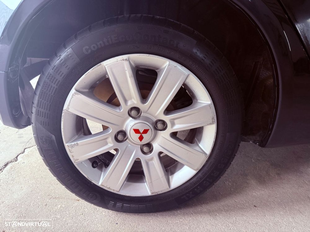 Mitsubishi Colt 1.3 Instyle - 14
