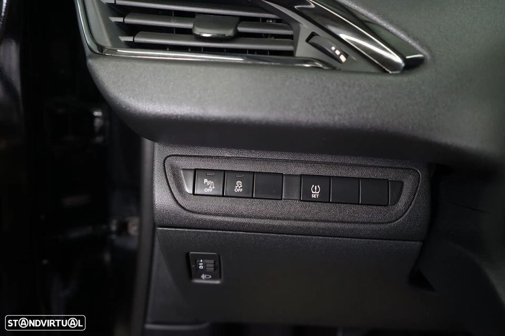 Peugeot 208 1.2 PureTech Style - 26