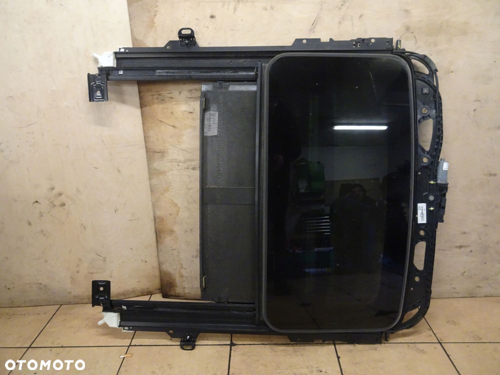 szyberdach astra v k hb 39061632 - 1