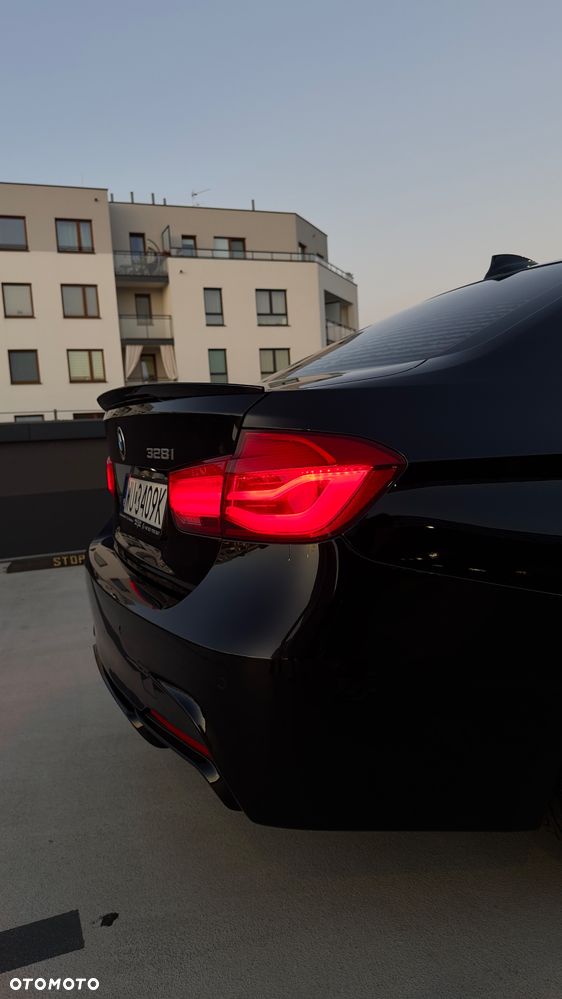 BMW Seria 3 328i - 14