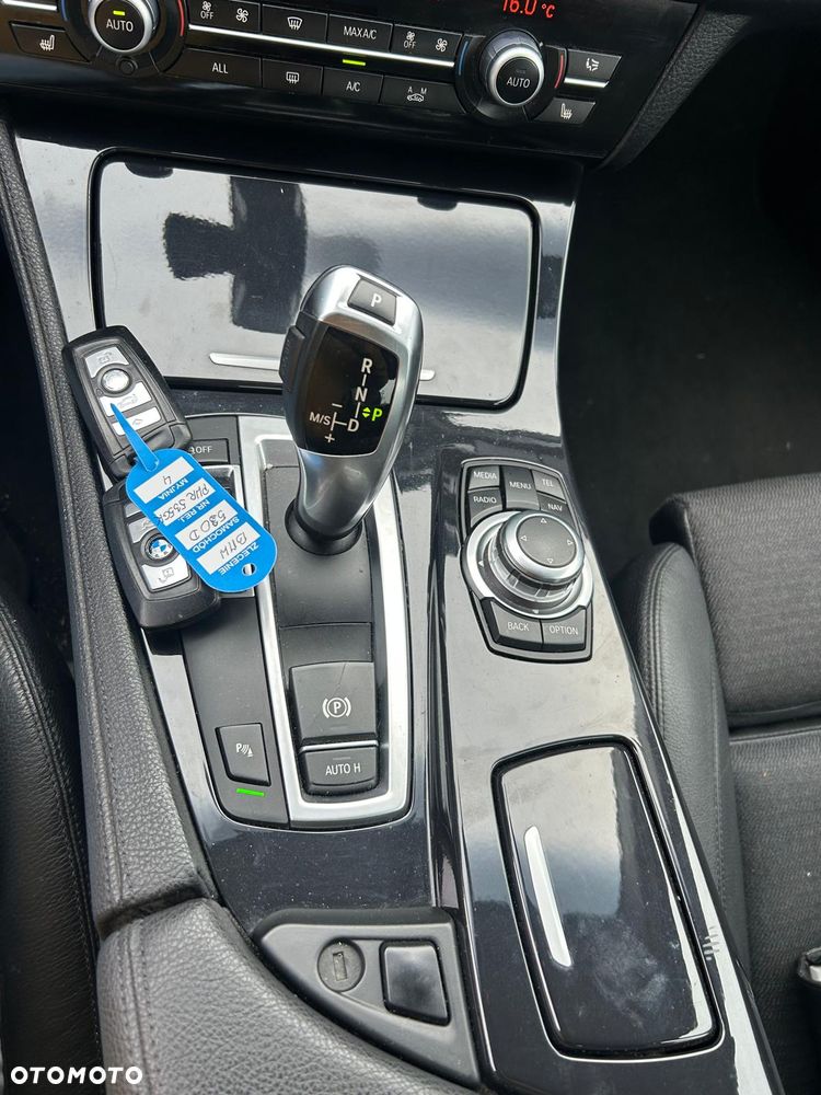 BMW Seria 5 530d Modern Line - 27
