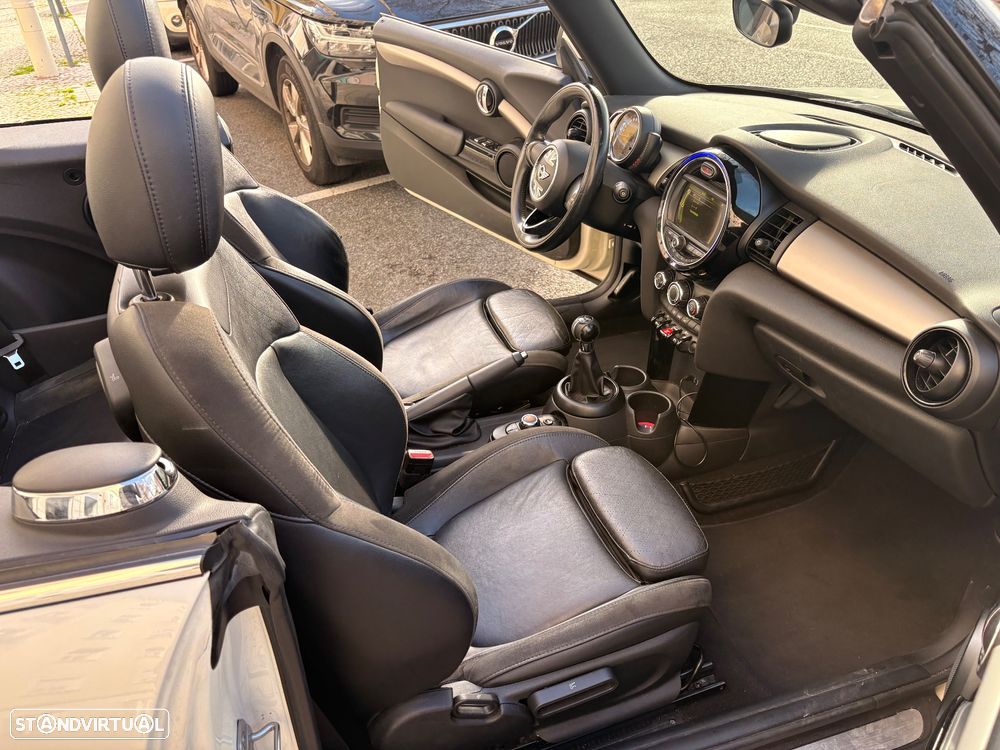 MINI Cabrio Cooper - 15