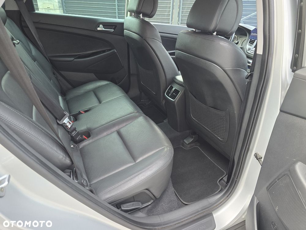 Hyundai Tucson blue 1.7 CRDi 2WD Advantage - 14