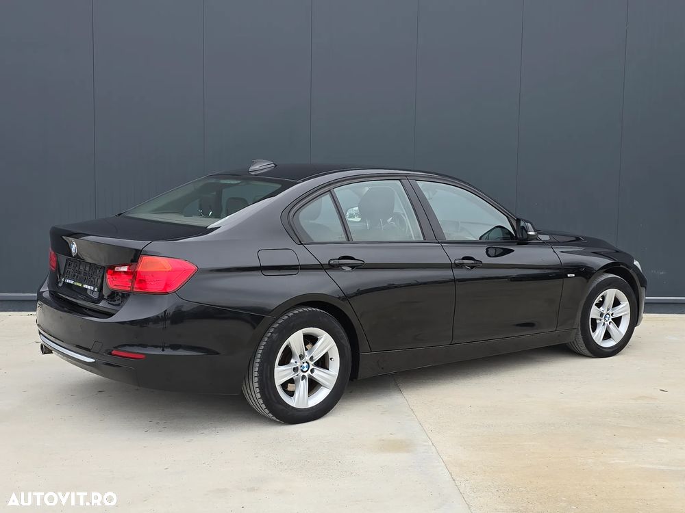 BMW Seria 3 318d DPF - 4