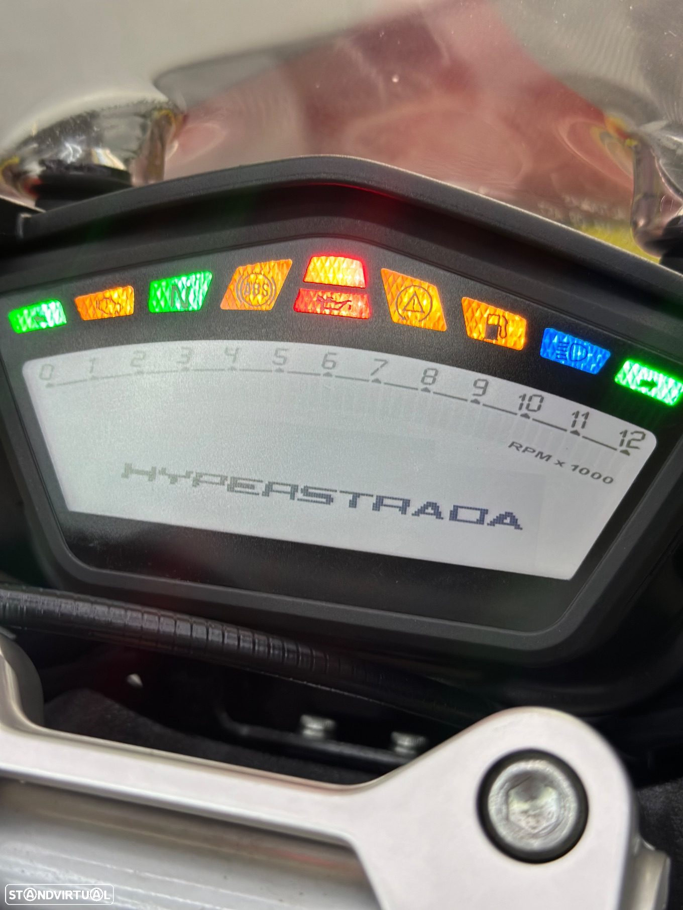 Ducati Hyperstrada 939 - 16