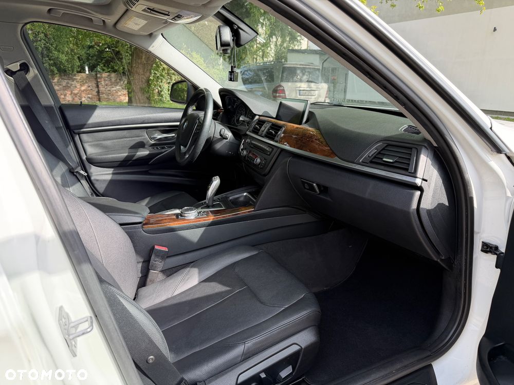 BMW Seria 3 - 10