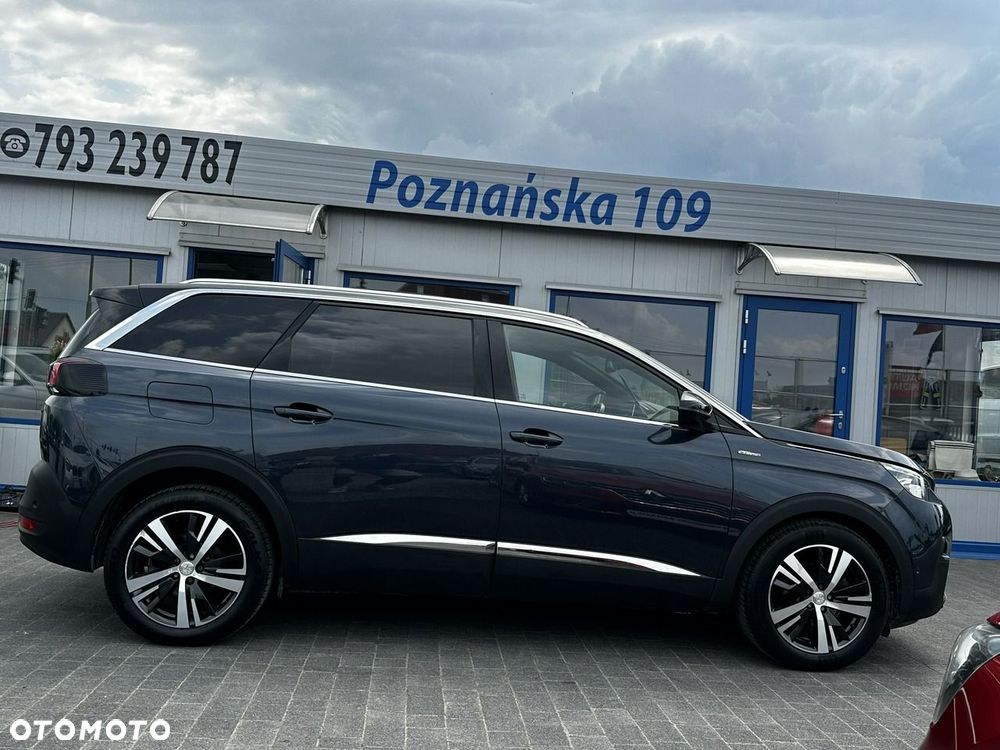 Peugeot 5008 - 22
