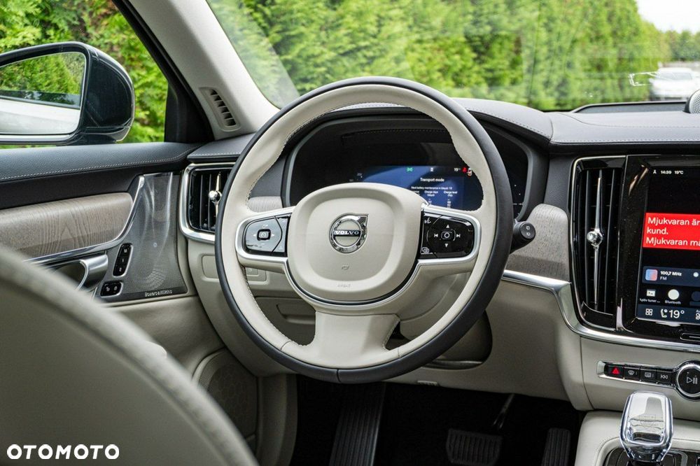 Volvo V90 - 26