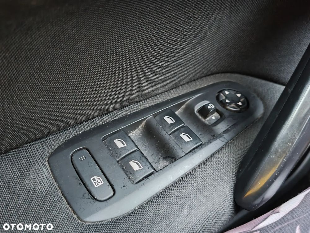 Peugeot 308 130 e-THP Stop & Start Allure - 24