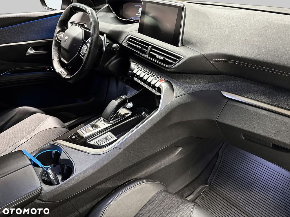 Peugeot 3008 1.6 PureTech HYbrid4 GT S&S EAT8 - 25