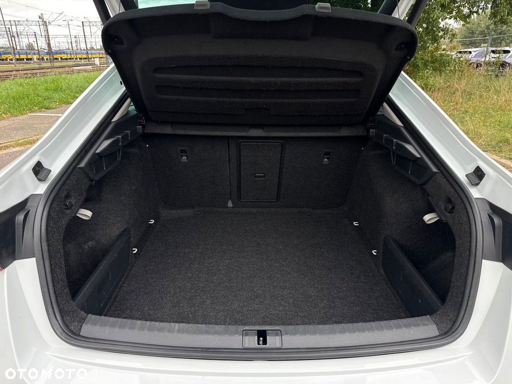 Skoda Octavia 2.0 TDI SCR Style DSG - 36