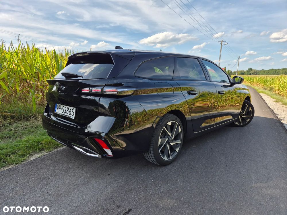 Peugeot 308 1.2 PureTech Allure S&S EAT8 - 4