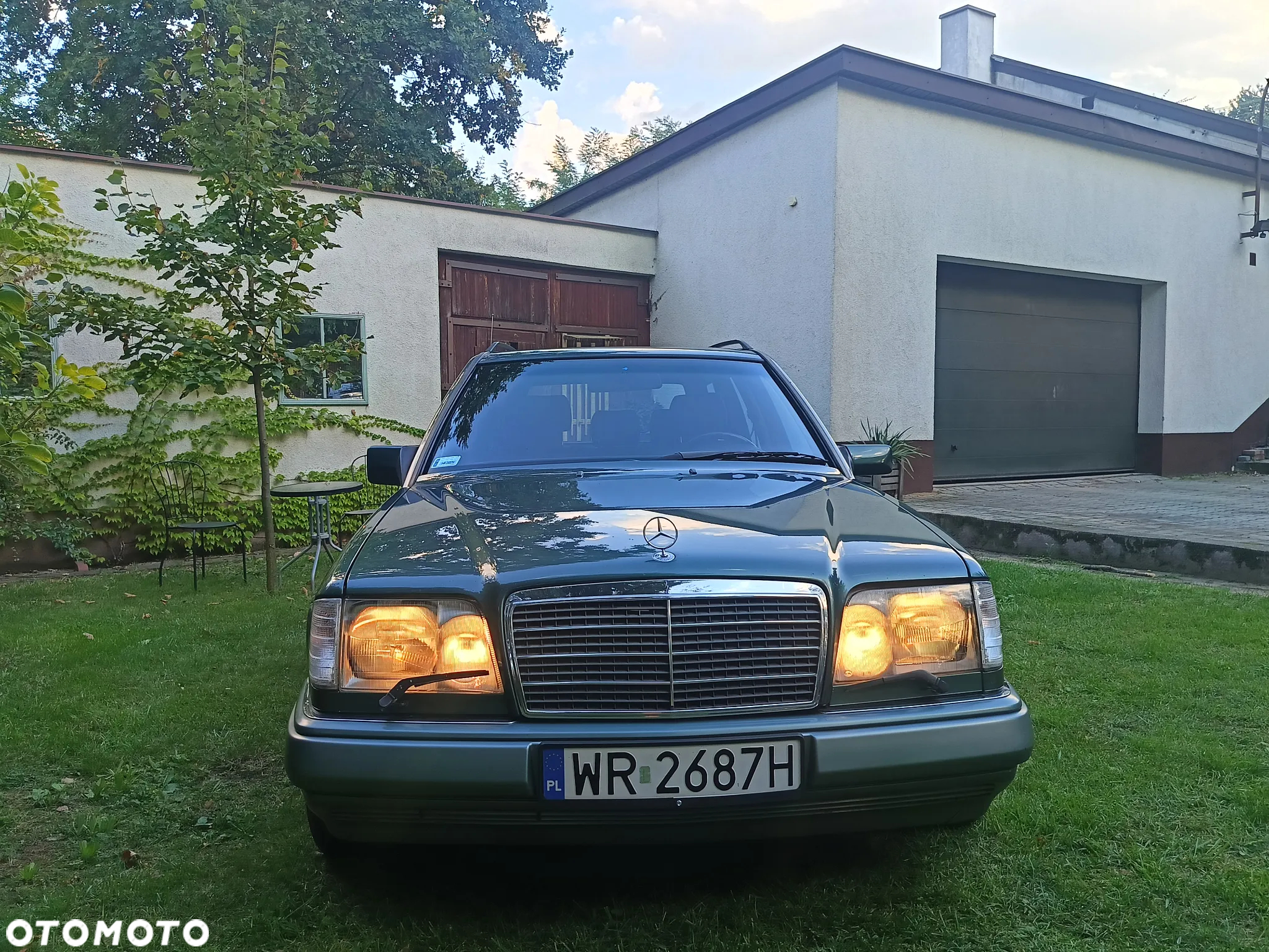 Mercedes-Benz Klasa E 300 4-Matic - 2