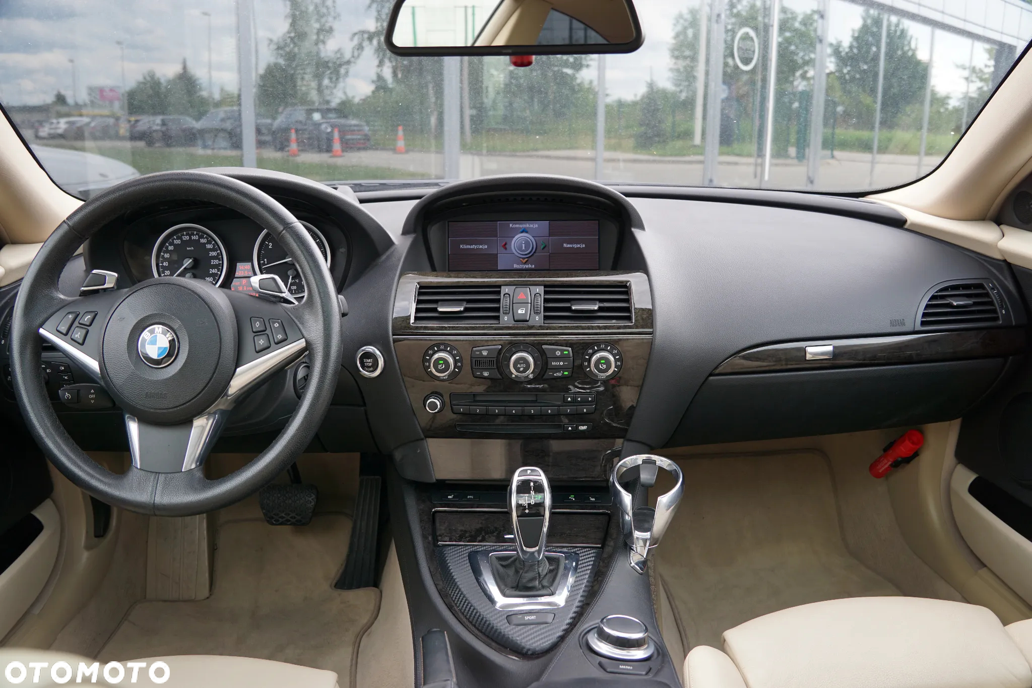 BMW Seria 6 650 i - 34