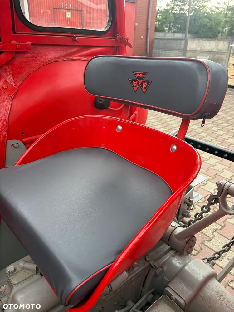 Massey Ferguson 25 - 24