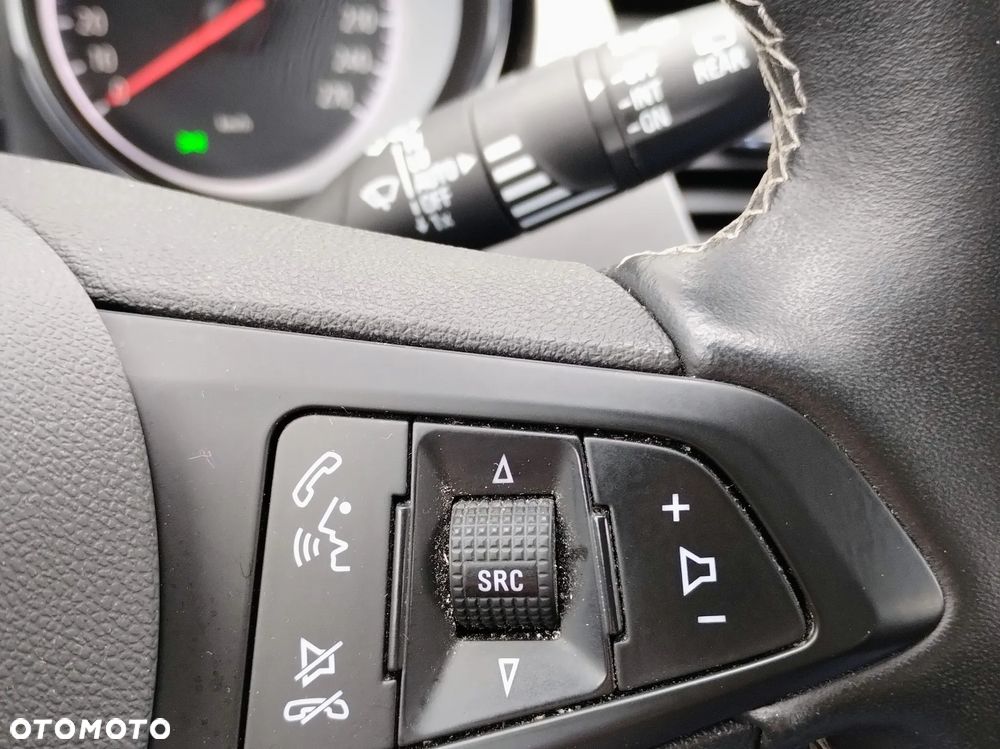 Opel Astra 1.2 T GS Line S&S - 13