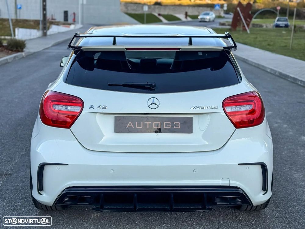 Mercedes-Benz A 45 AMG 4-Matic - 11