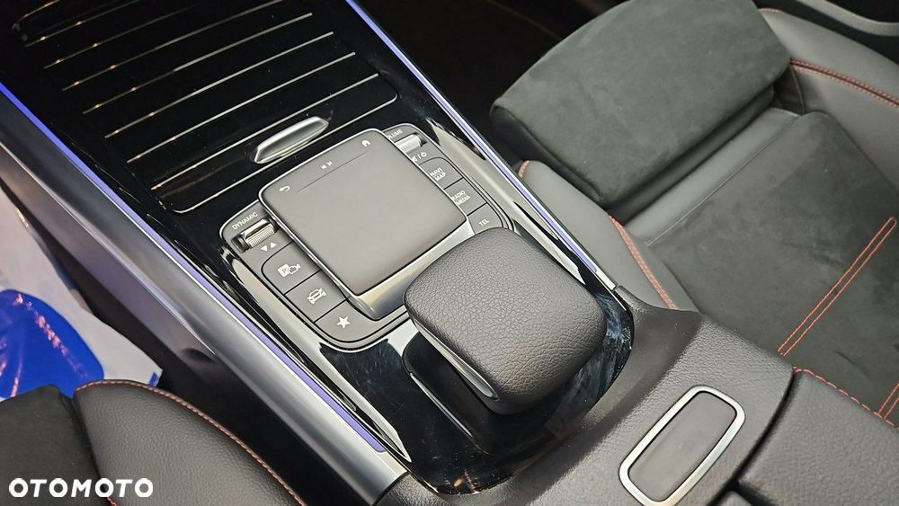 Mercedes-Benz EQA 250 66.5kWh AMG Line - 18