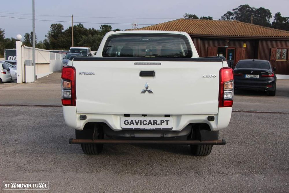 Mitsubishi L200 2.3 DI-D Strakar Space Cab Intense 4WD - 11