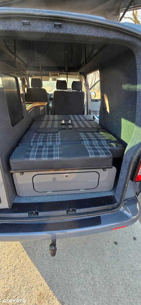 Volkswagen Transporter - 8