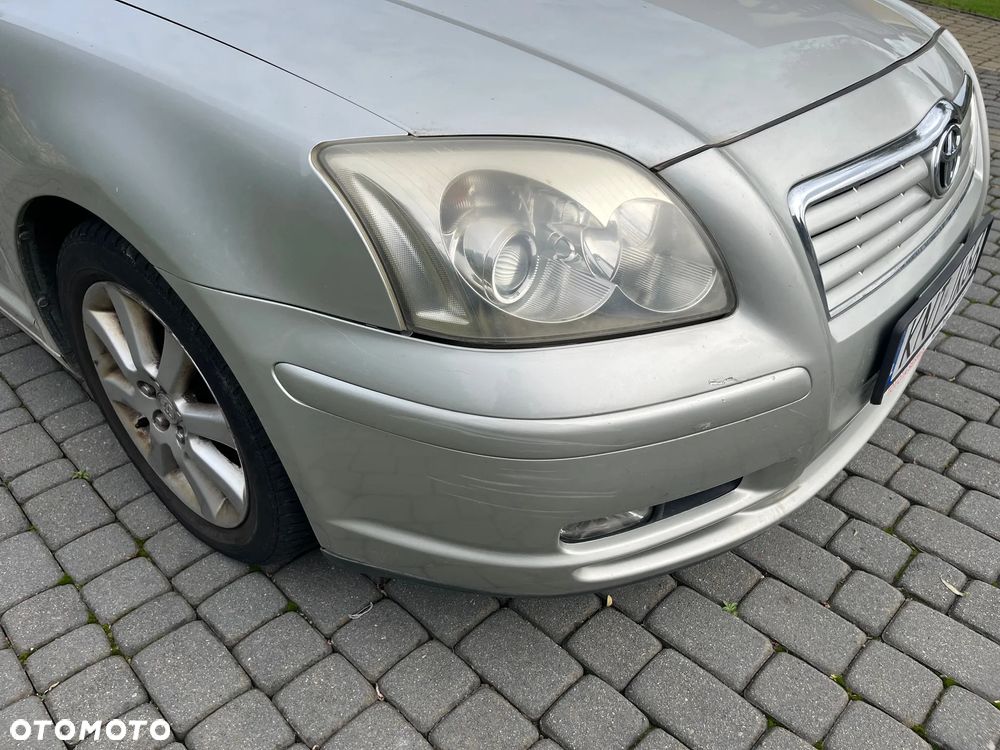 Toyota Avensis 2.0 D-4D Sol Plus - 17