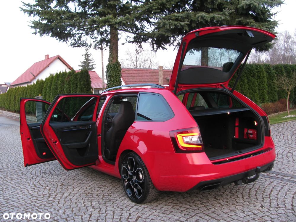 Skoda Octavia 2.0 TSI DSG RS 245 - 12