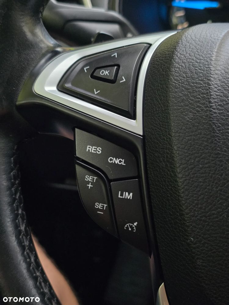 Ford S-Max 2.0 EcoBlue Titanium - 33