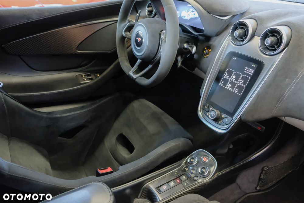 McLaren 570S Coupe - 18