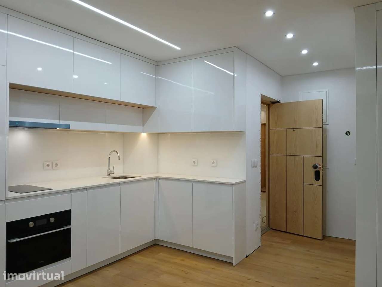 Studio T0 Novo em Faria Guimarães - Porto - Grande imagem: 2/19