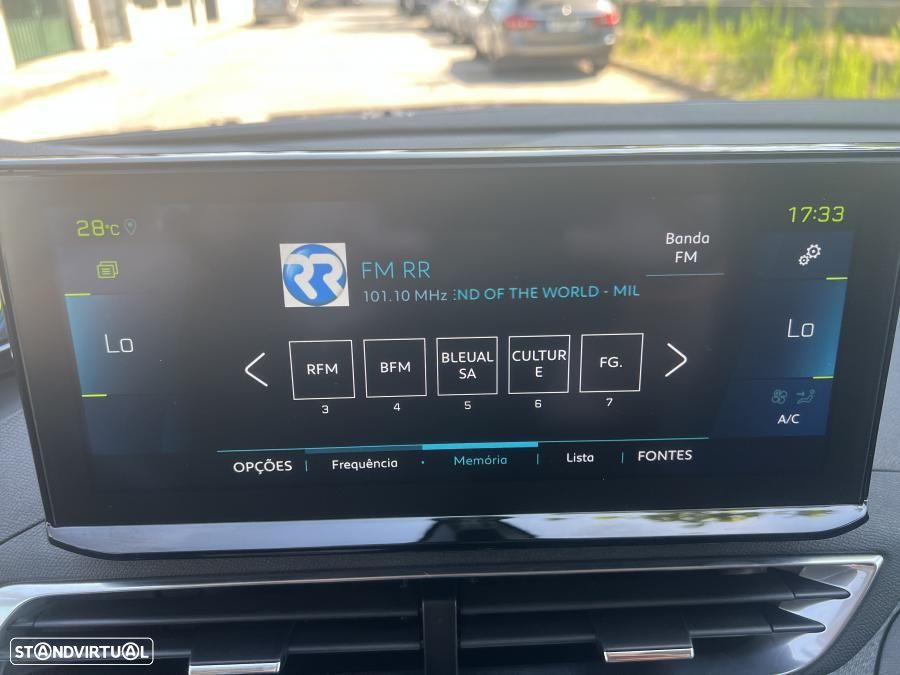Peugeot 3008 225 e-EAT8 Roadtrip - 39