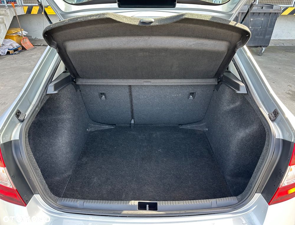 Skoda RAPID 1.0 TSI Ambition - 25