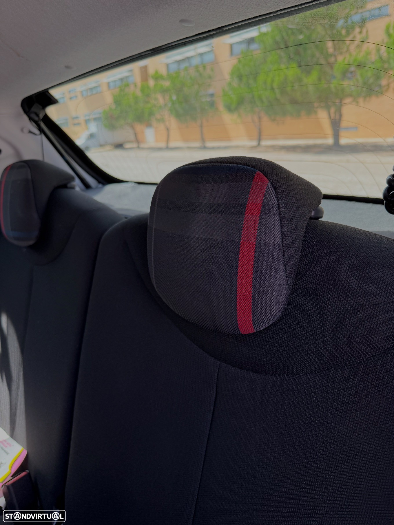 Peugeot 108 1.2 PureTech Allure - 13