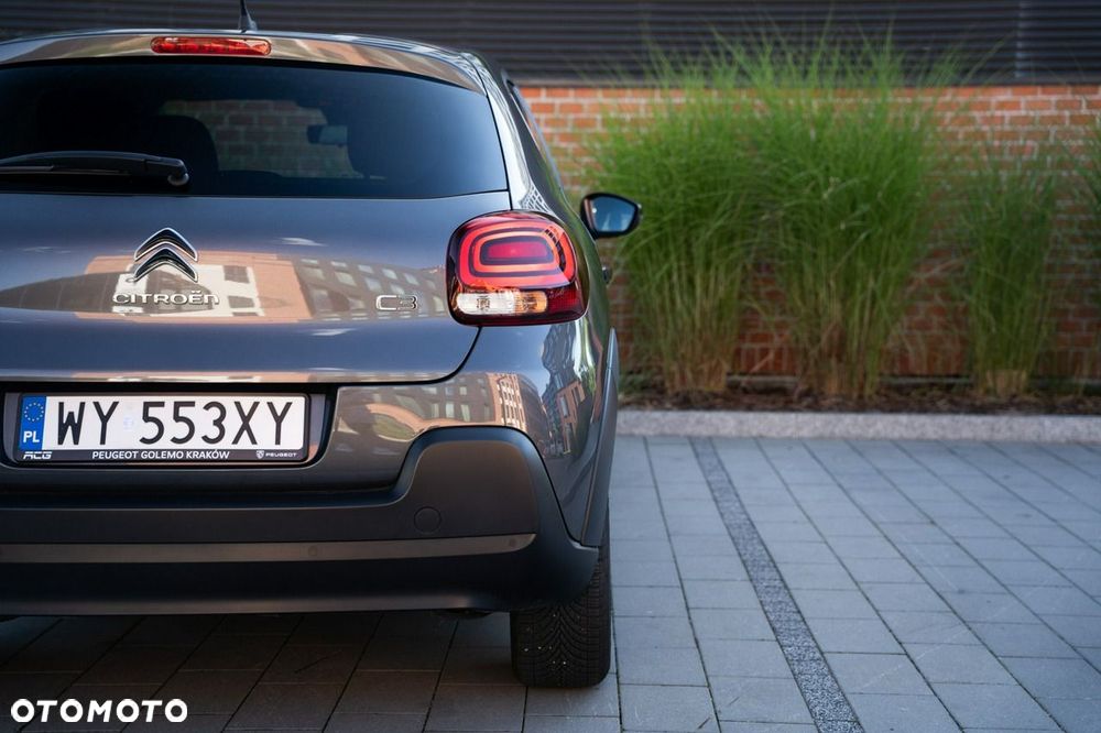 Citroën C3 1.2 PureTech Shine EAT6 - 31