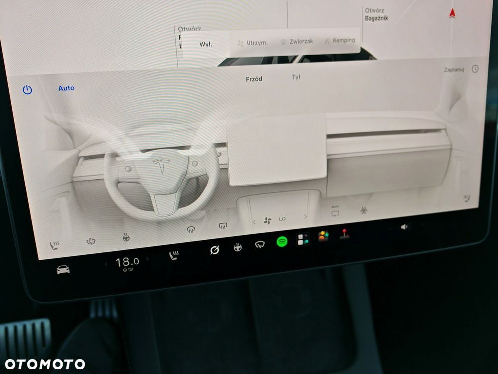 Tesla Model Y Performance Dual Motor AWD - 29