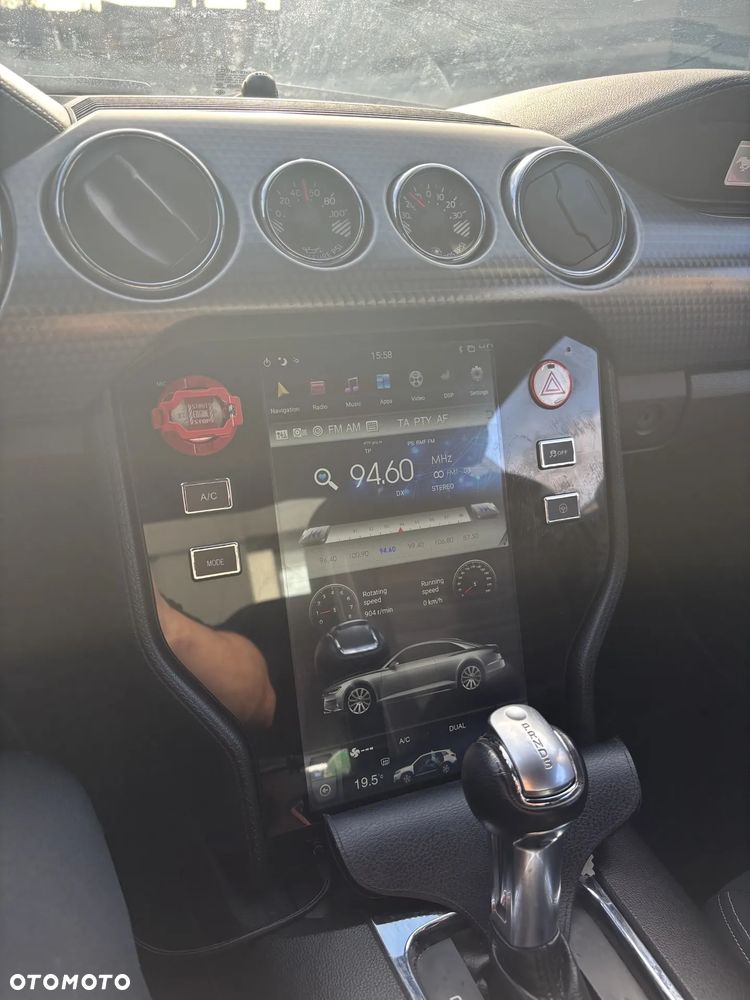 Ford Mustang 2.3 Eco Boost - 2