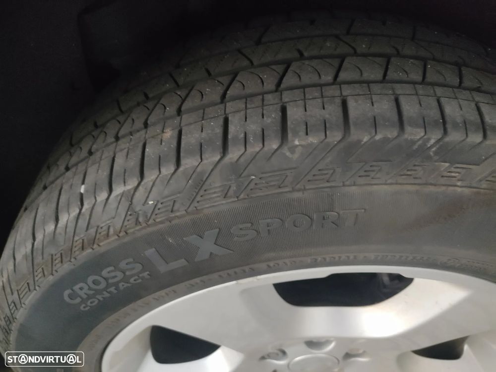 Land Rover Discovery Sport 2.0 TD4 HSE - 40