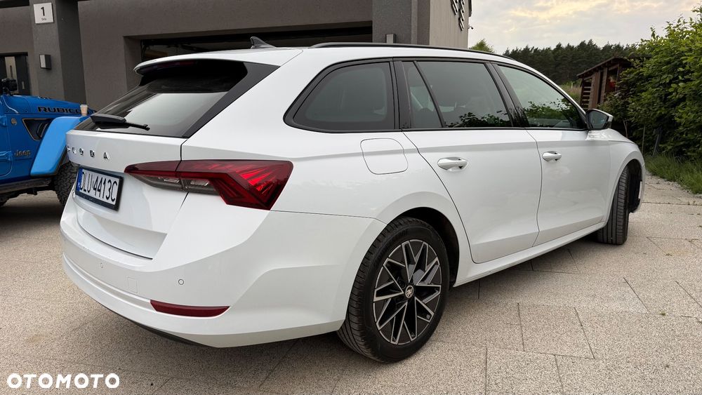 Skoda Octavia 2.0 TDI Ambition DSG - 2