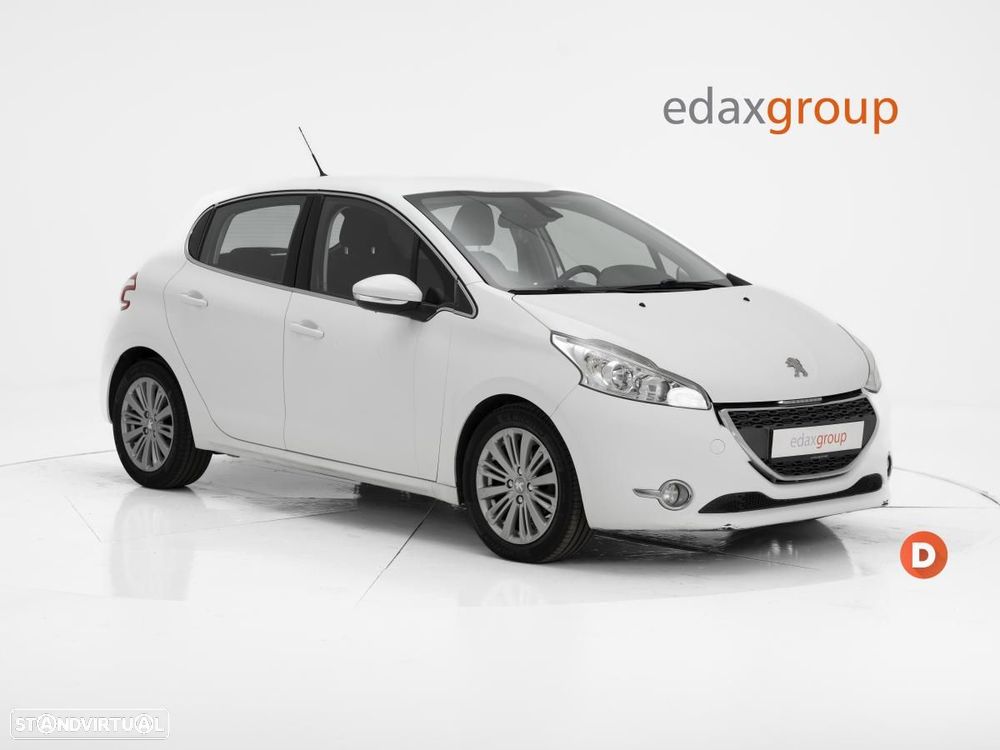 Peugeot 208 - 1