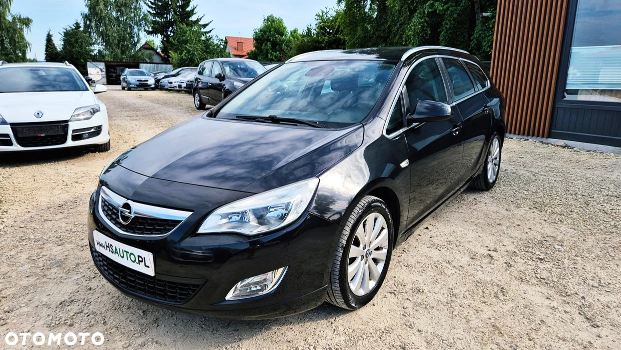 Opel Astra IV 1.4 T Cosmo - 2
