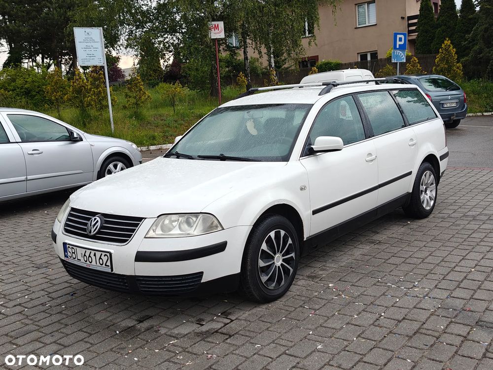 Volkswagen Passat 1.9 TDI Comfortline - 22