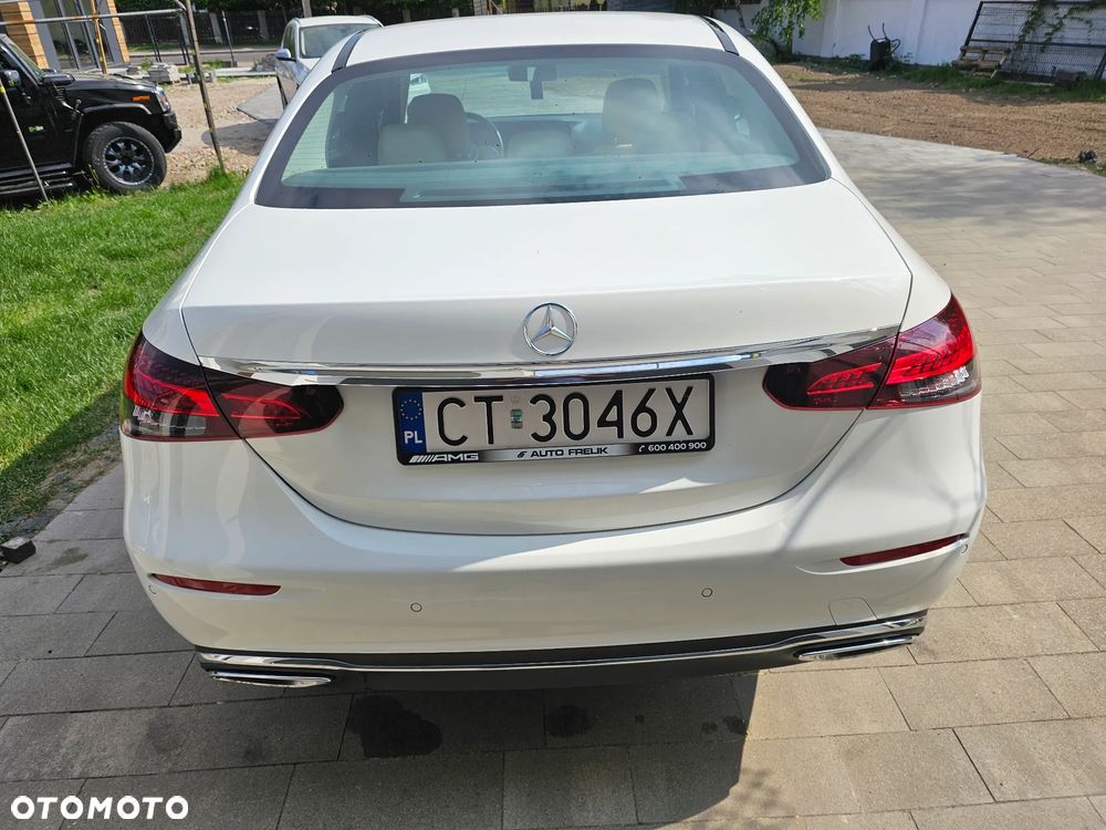 Mercedes-Benz Klasa E 200 d Exclusive - 4