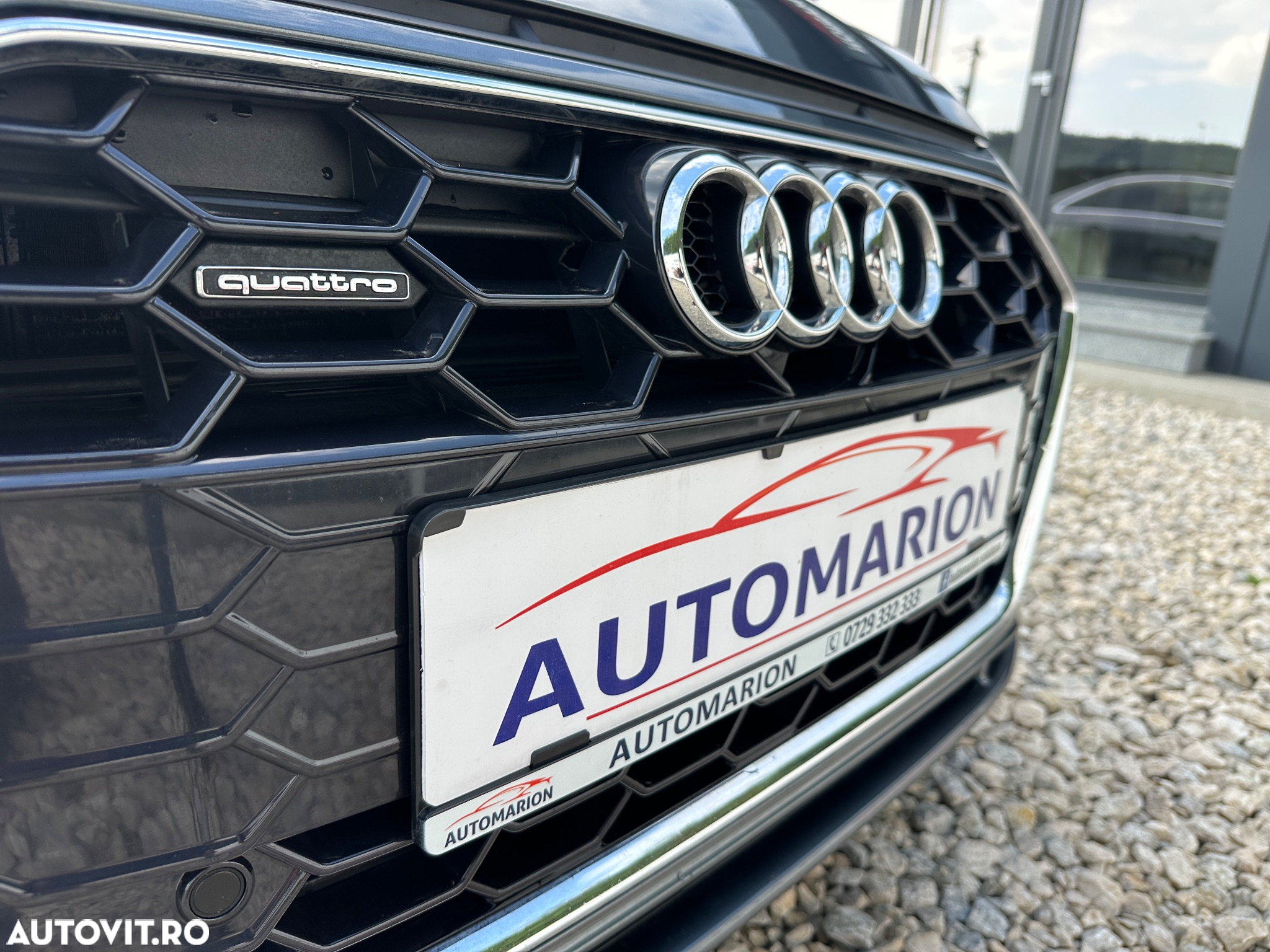 Audi A4 40 TDI quattro S tronic S line - 24