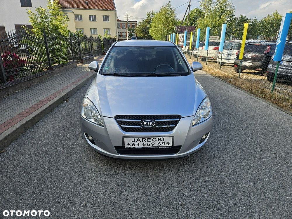 Kia Ceed - 2
