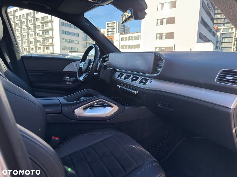 Mercedes-Benz GLE 300 d 4-Matic - 26