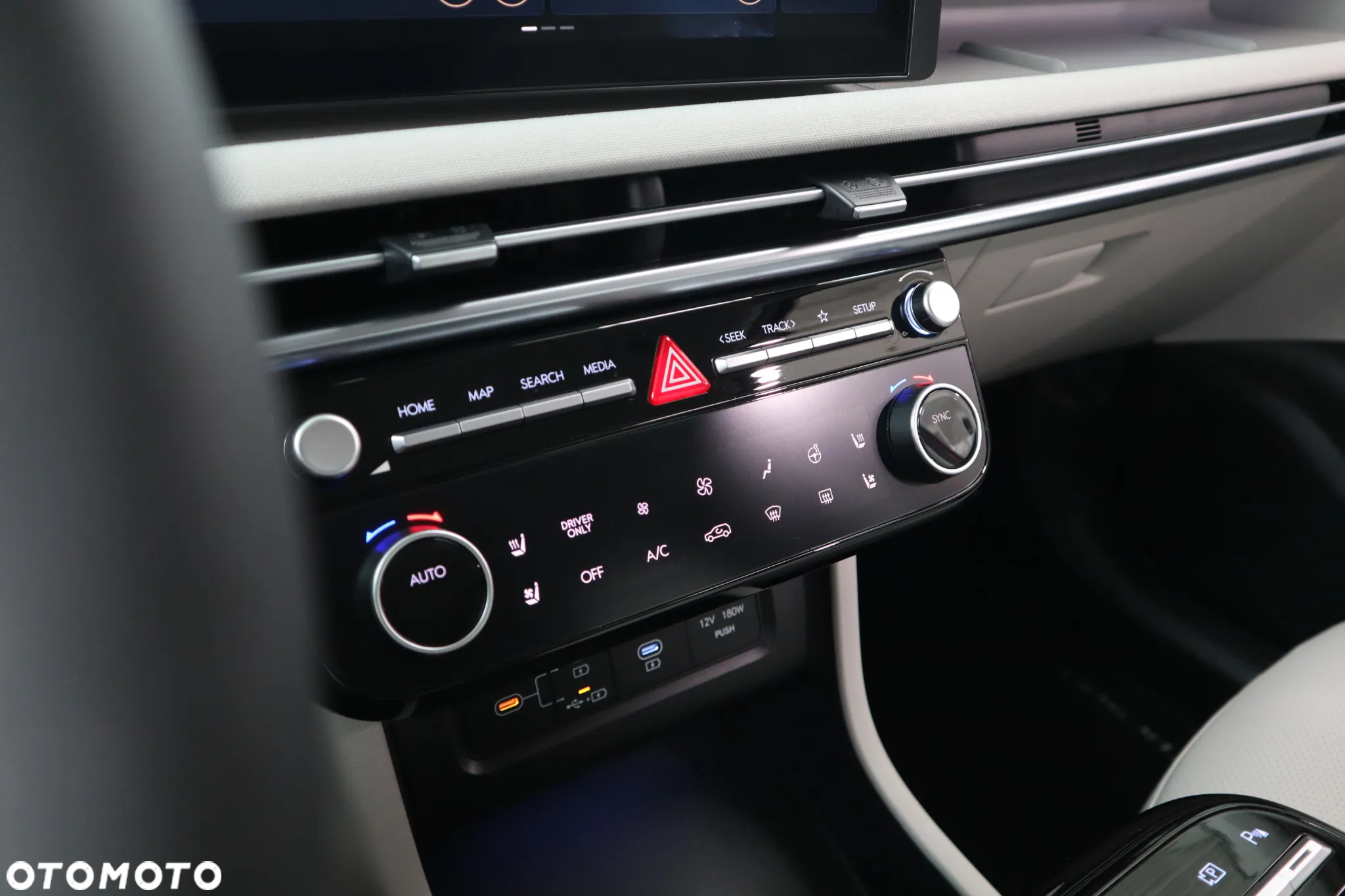 Hyundai Tucson - 27