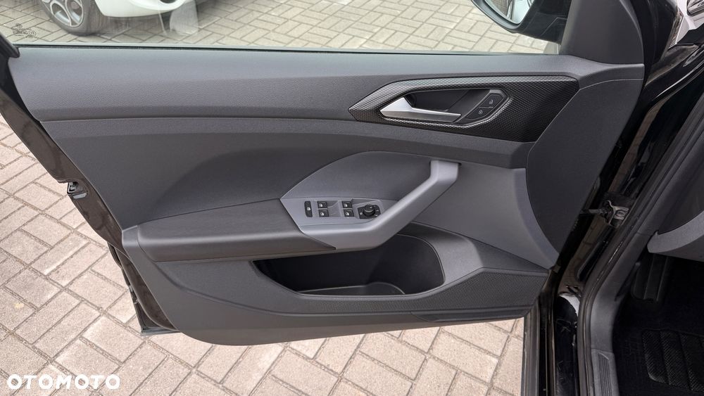 Volkswagen T-Cross 1.0 TSI OPF Life - 30