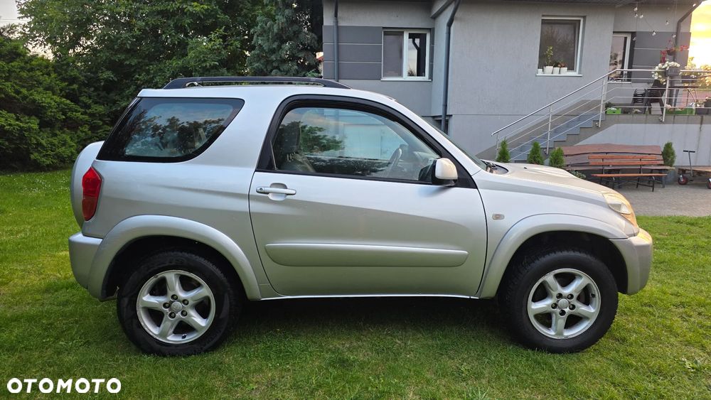 Toyota RAV4 4x4 Sol - 16